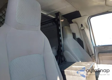 2012 Ford E-250 Commercial z USA, uszkodzony, nr VIN 1FTNE2EW2CDA98302